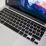 新しい MacBook Proシリーズに有機ELディスプレイキー搭載